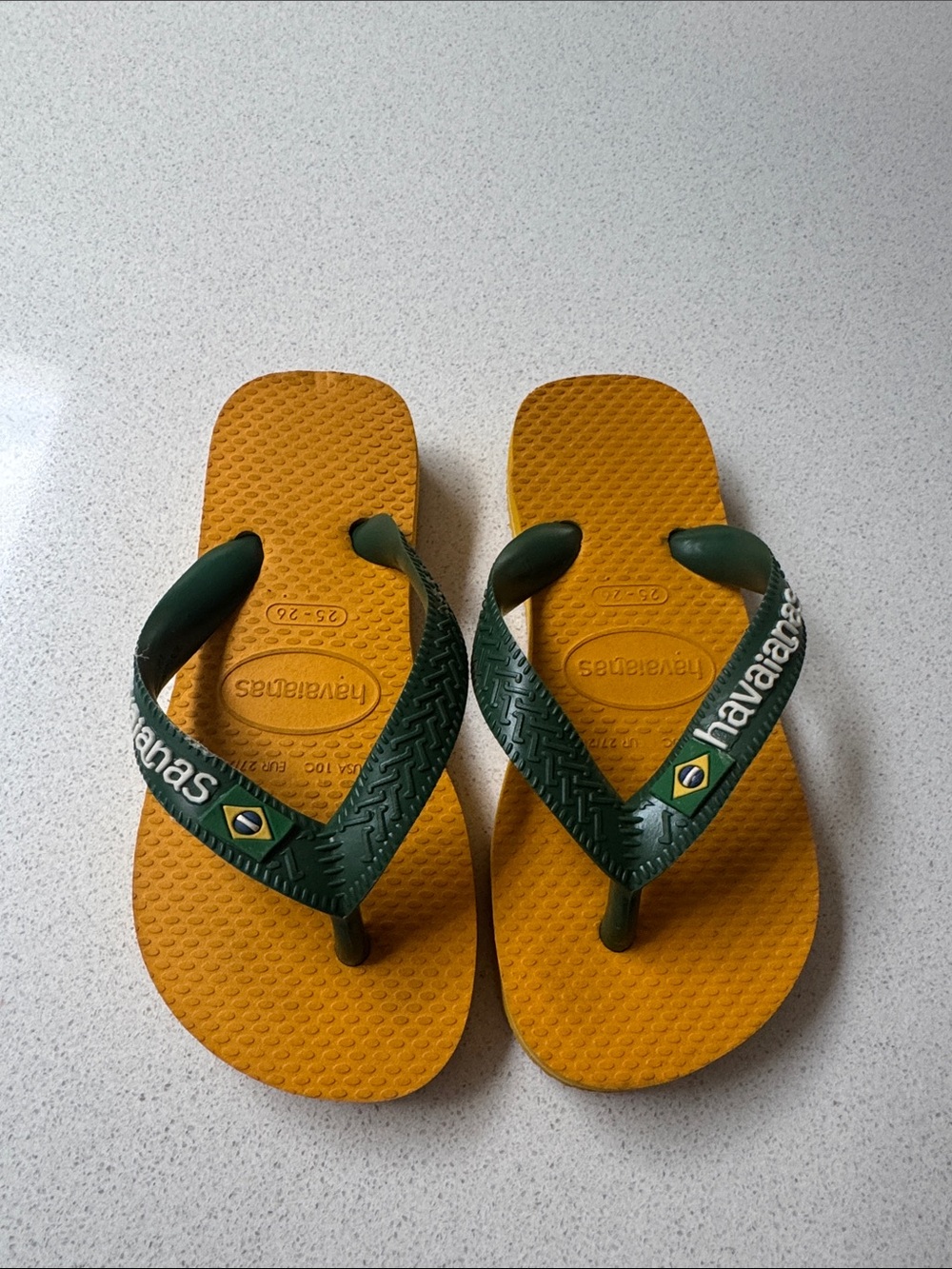 Never worn Havaianas Kids Yellow Footbed with Green Straps Flip Flops
